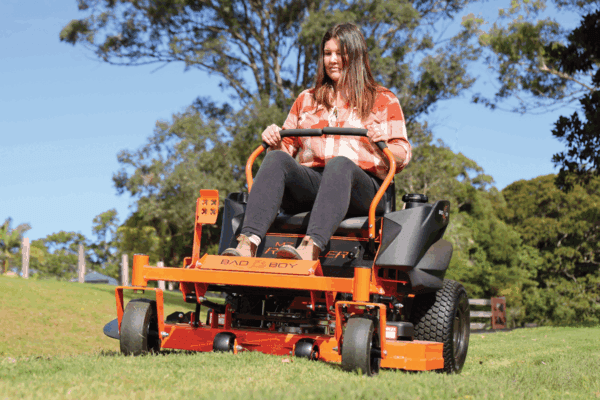 BAD BOY  MZ RAMBLER 42 ZERO TURN MOWER - Image 4