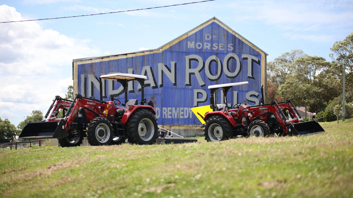 New Case IH Farmall JXM Power Shuttle - Image 5
